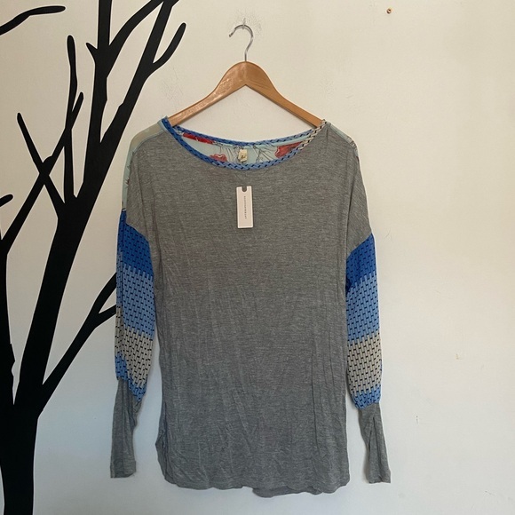 NWT Anthropologie Tiny grey and blue floral mixed media balloon sleeved top - Picture 2 of 15
